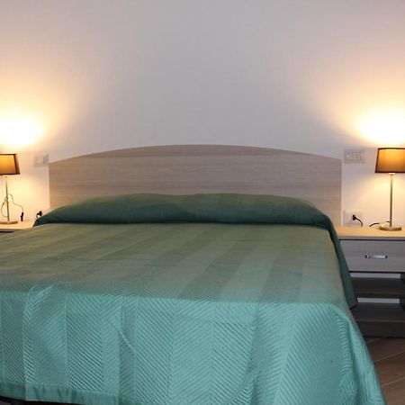 Federica'S House Apartment โตรเปอา ภายนอก รูปภาพ
